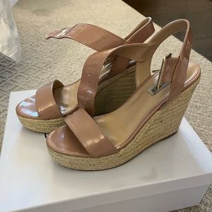 Steve Madden Wedge Santorini Sandals Nude Patent Platform Sz8